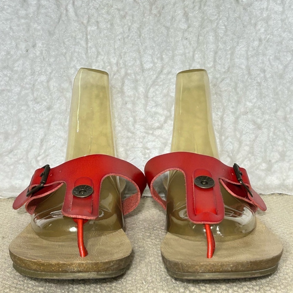 Blowfish Womens Red Thong Buckle/Strap Slip Resistant Casual Sandal Shoes SZ 9 - Picture 3 of 11
